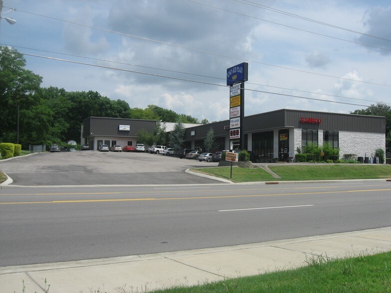331 Waldron Rd, La Vergne, TN à louer - Photo de l’immeuble – Image 3 sur 27