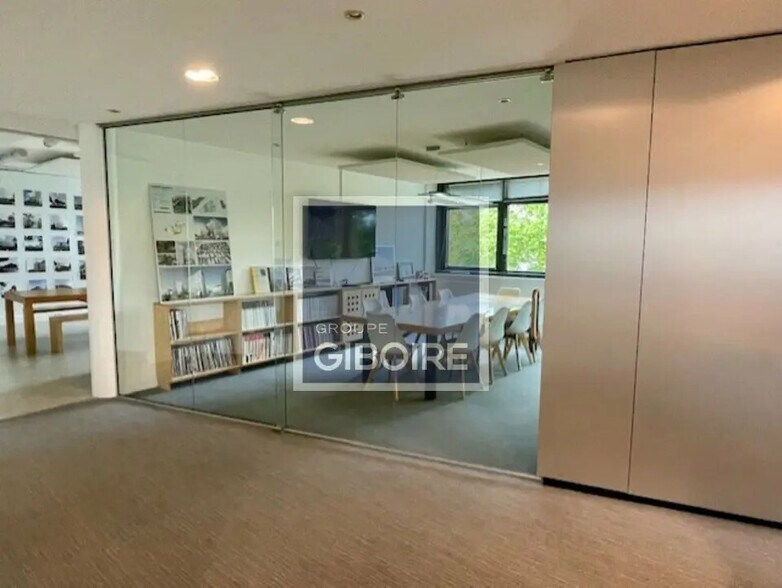 Bureau dans Rennes à vendre - Photo de l’immeuble – Image 1 sur 7