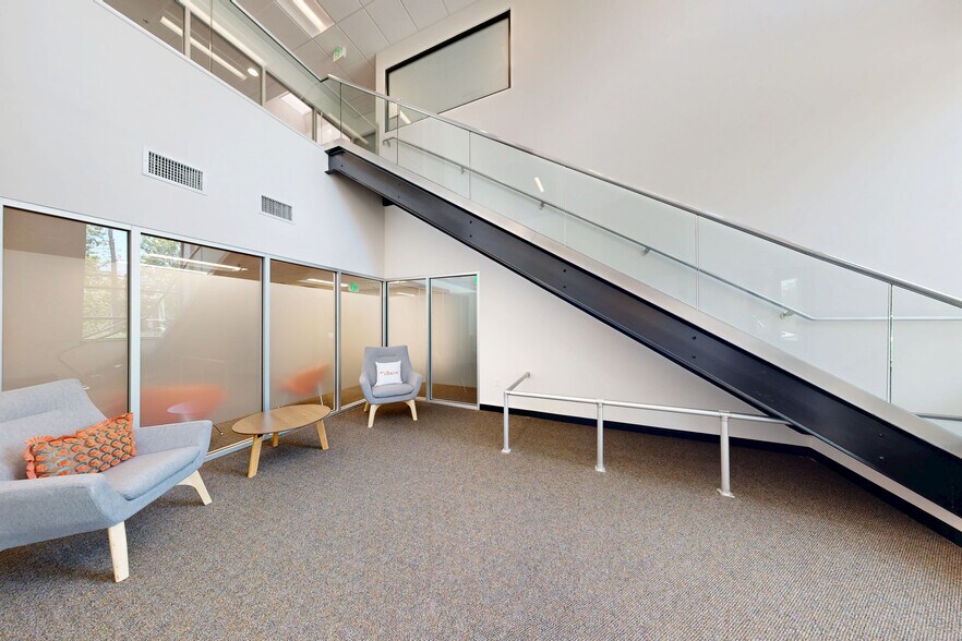34 Commerce Way, Woburn, MA à louer - Numérisation 3D Matterport – Image 2 sur 23