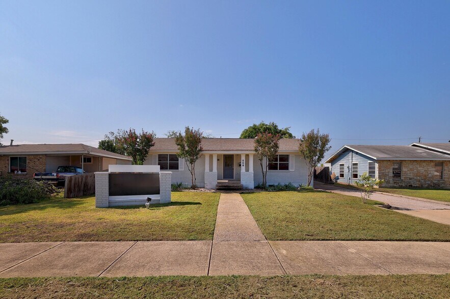 508 Fm-1460, Georgetown, TX à vendre - Photo principale – Image 1 sur 25