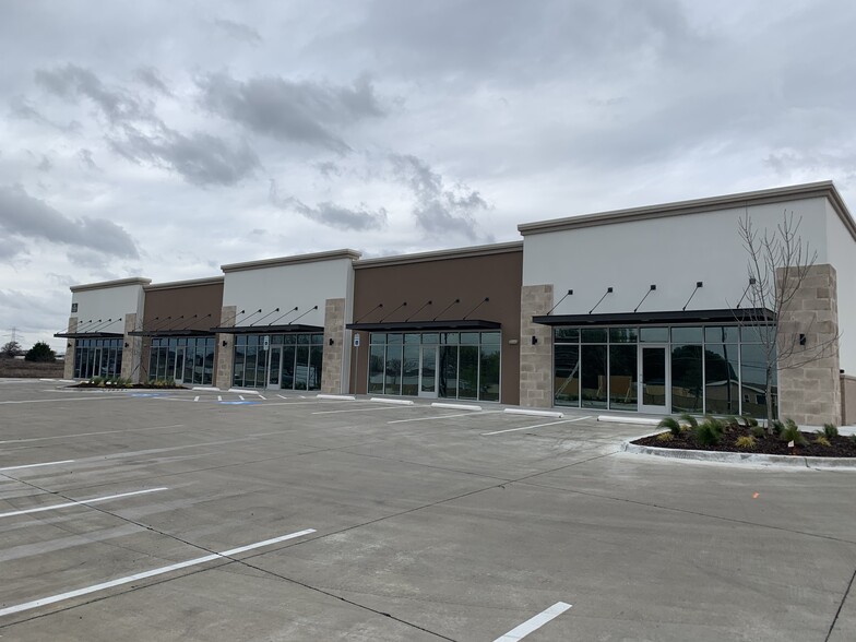 719 W Harris Rd, Arlington, TX à louer - Photo de l’immeuble – Image 2 sur 5