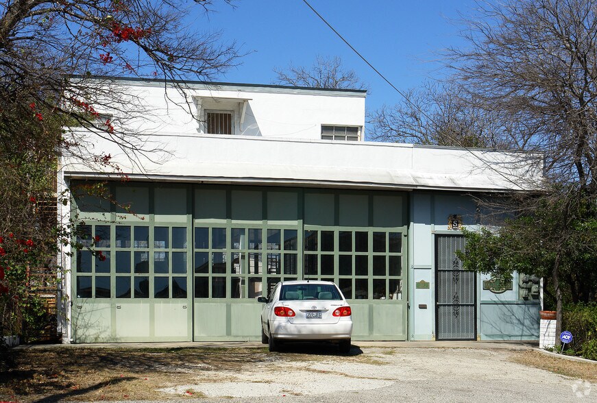 133 Conrad St, San Antonio, TX à vendre - Photo principale – Image 2 sur 4