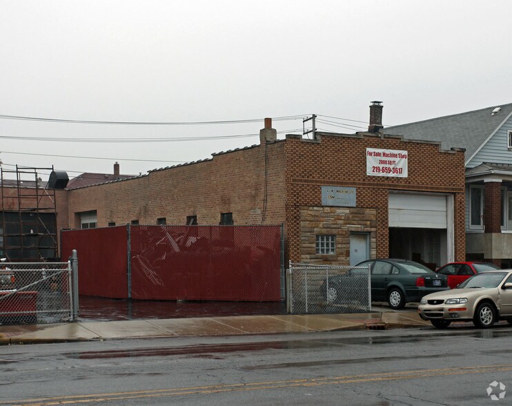 1744 Indianapolis Blvd, Whiting, IN à louer - Photo de l’immeuble – Image 2 sur 46