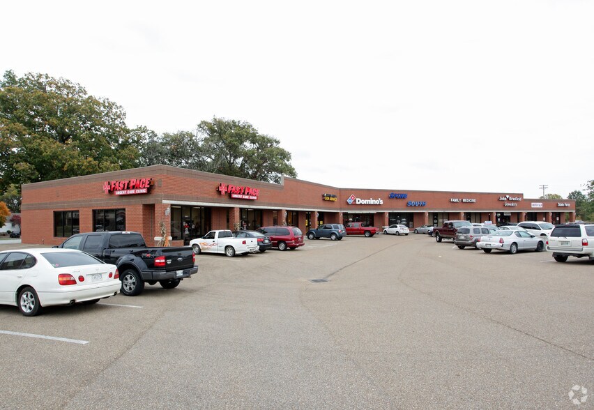 1618 Highway 51, Covington, TN à louer - Photo principale – Image 1 sur 7