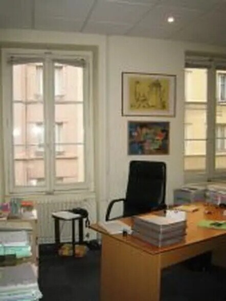 Bureau dans Lyon à louer - Photo de l’immeuble – Image 2 sur 5