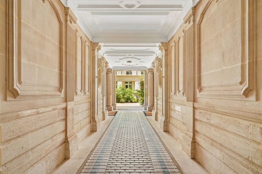 31 Boulevard Malesherbes, Paris à vendre - Photo de l’immeuble – Image 2 sur 9