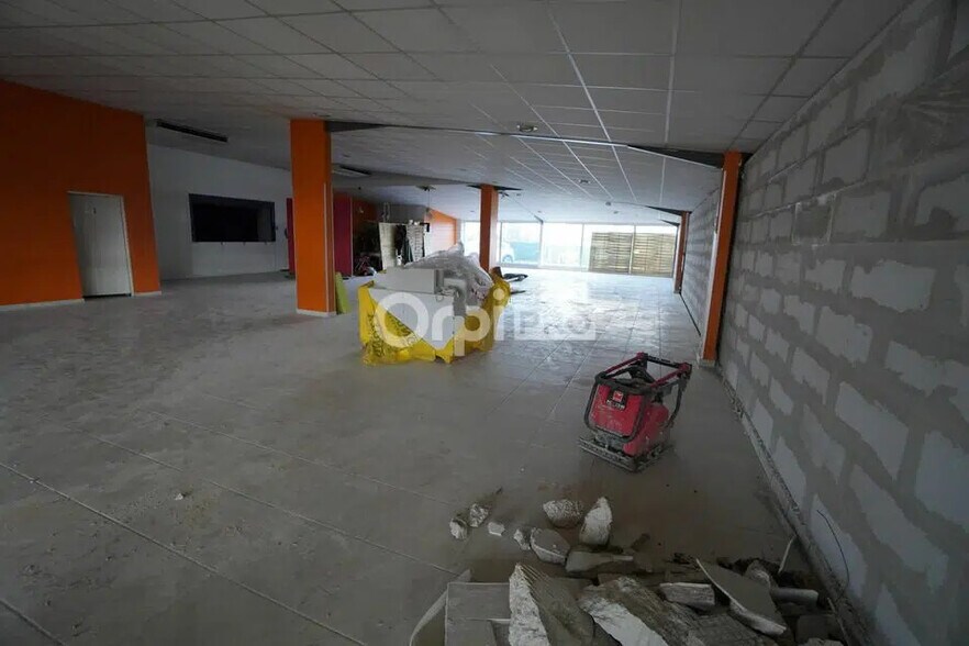 Local commercial dans Talant à vendre - Photo de l’immeuble – Image 3 sur 3
