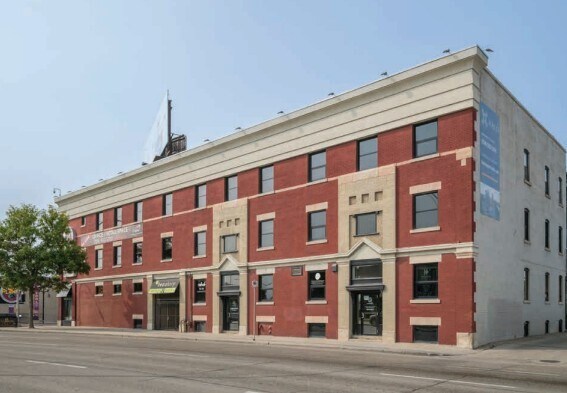 218-224 Osborne St, Winnipeg, MB à vendre - Photo de l’immeuble – Image 3 sur 4