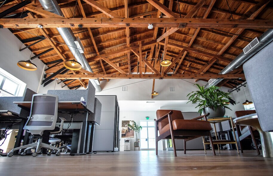 430 Chapala St, Santa Barbara, CA à louer - Photo intérieure – Image 3 sur 9