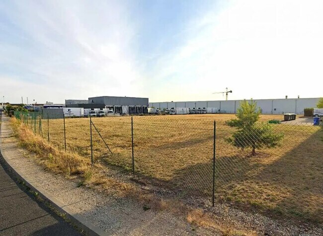 Plus de détails pour Terrain à vendre