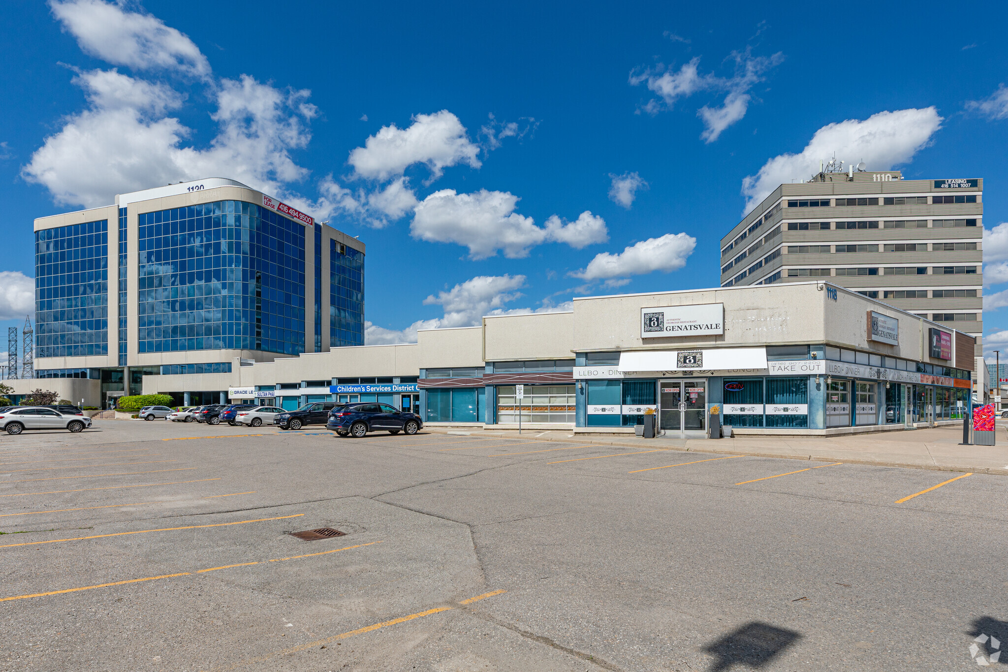 1118 Finch Ave, Toronto, ON à louer Photo principale– Image 1 sur 3