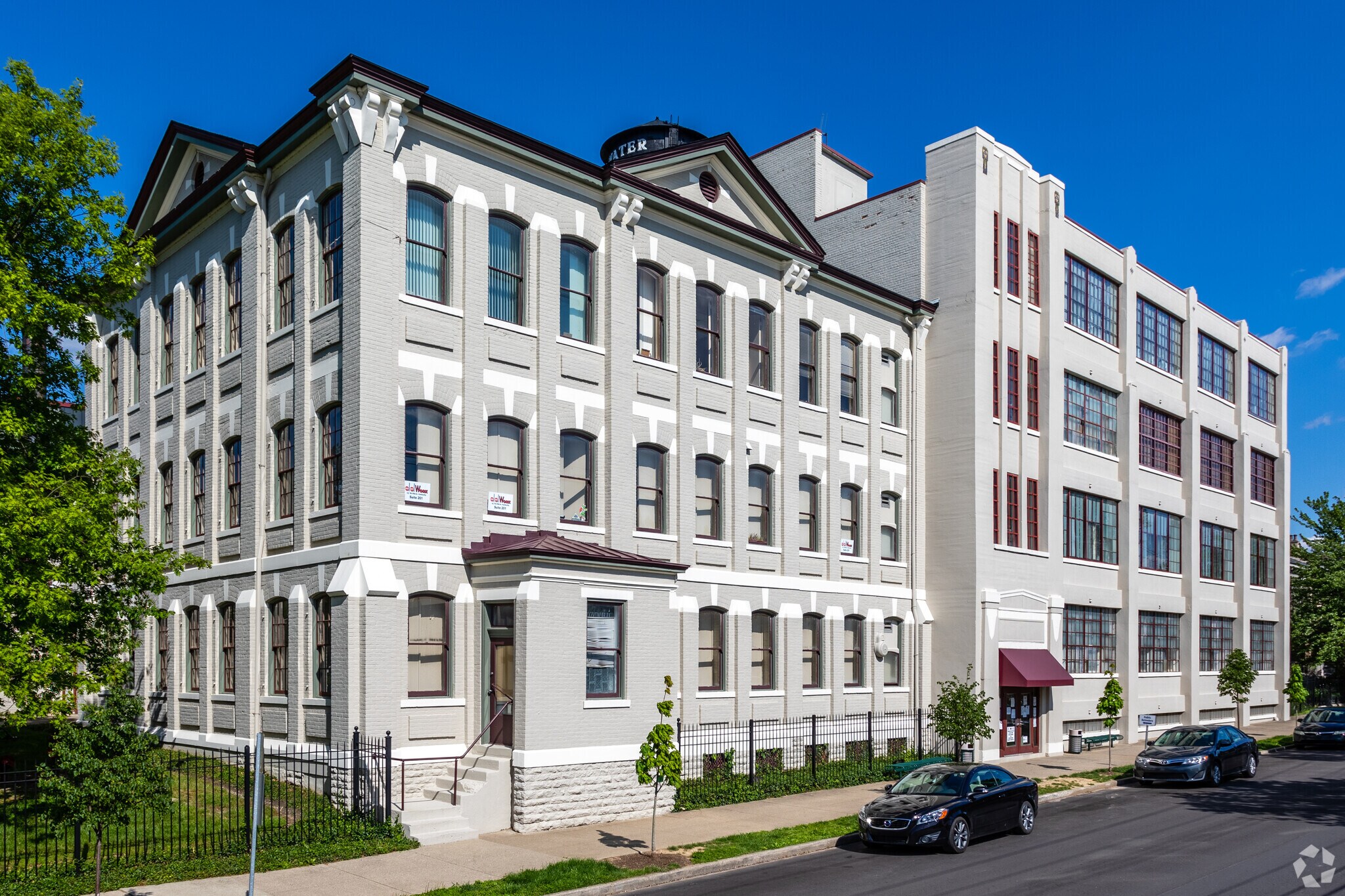 601 Washington Ave, Newport, KY à louer Photo principale– Image 1 sur 6