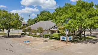 Plus de détails pour 310 W Bluff St, Granbury, TX - Bureau à vendre