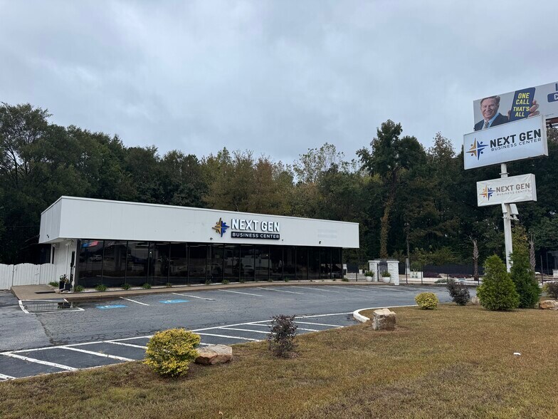 6100 Peachtree Industrial Blvd, Atlanta, GA à louer - Photo de l’immeuble – Image 2 sur 18