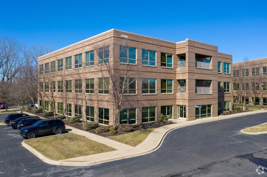2301 River Rd, Louisville, KY à louer - Photo principale – Image 1 sur 11