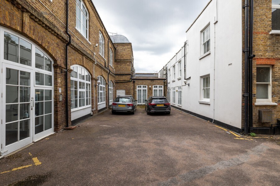 361B-363B Liverpool Rd, Londres à vendre Photo de l’immeuble– Image 1 sur 14