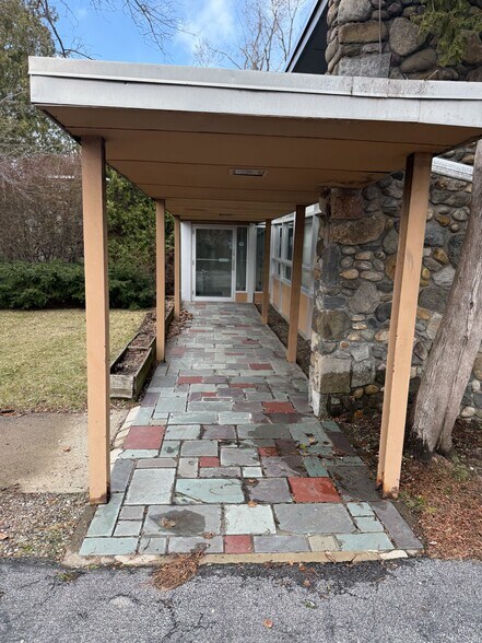 995 State St, Albany, NY à vendre - Photo de l’immeuble – Image 3 sur 13