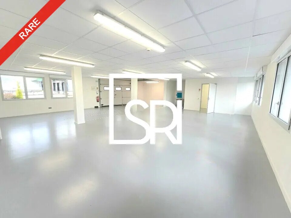 Local d’activités dans Cournon-d'Auvergne à louer Photo intérieure– Image 1 sur 11