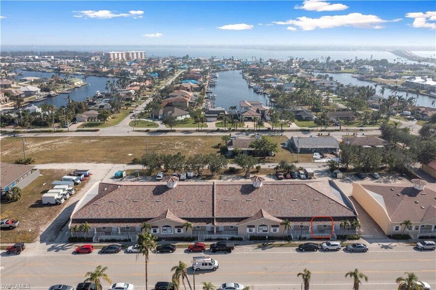 4519 SE 16th Pl, Cape Coral, FL à louer - Aérien – Image 1 sur 9