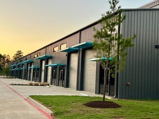 Plus de détails pour 2007 Airport Rd, Conroe, TX - Local d'activités à louer