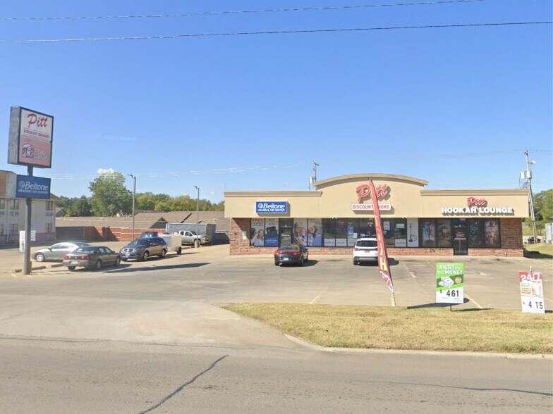 2707 N Broadway St, Pittsburg, KS à vendre - Photo de l’immeuble – Image 1 sur 1