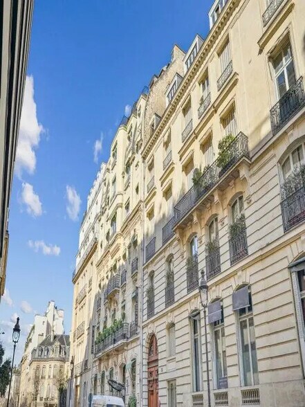 Bureau dans Paris à louer - Photo de l’immeuble – Image 1 sur 12
