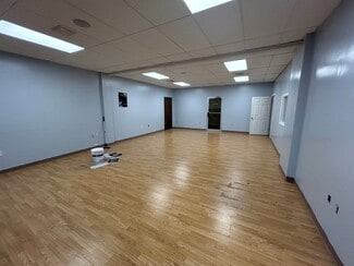 Plus de détails pour 300 Mt Lebanon Blvd, Pittsburgh, PA - Local commercial à louer