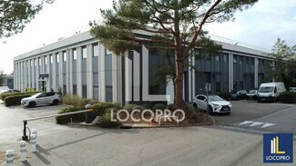 Plus de détails pour Local d'activités à louer