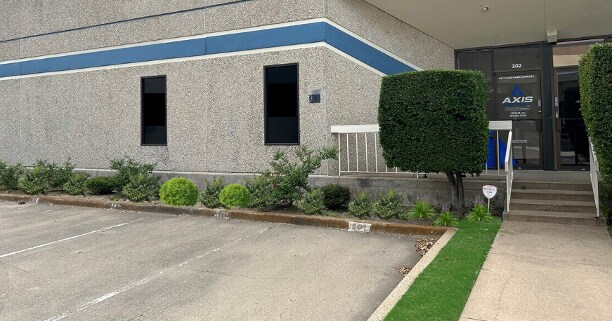2001 108th St, Grand Prairie, TX à louer - Photo de l’immeuble – Image 2 sur 28