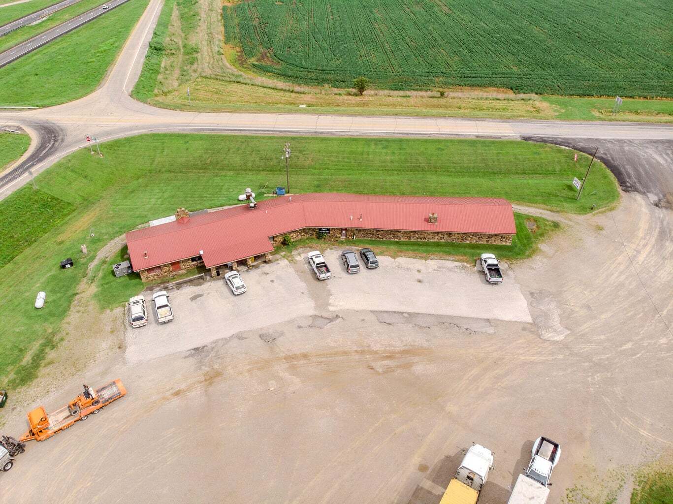 18400 E B Hwy, Sheldon, MO à vendre Photo principale– Image 1 sur 68