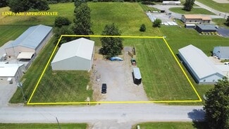 Plus de détails pour 9422 E Bellview Rd, Mount Vernon, IL - Industriel/Logistique à vendre