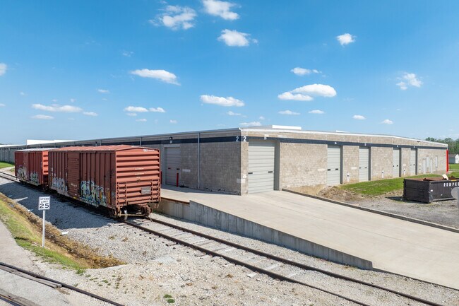 Plus de détails pour 18 Allison Dr, Shelby, OH - Industriel/Logistique à louer