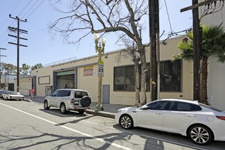 Plus de détails pour 3716-3724 S Grand Ave, Los Angeles, CA - Industriel/Logistique à louer