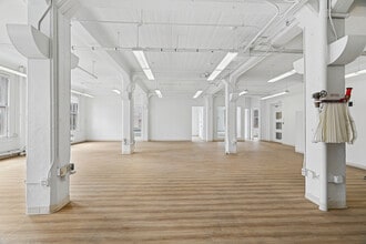 121-123 2nd St, San Francisco, CA à louer Photo intérieure– Image 2 sur 5