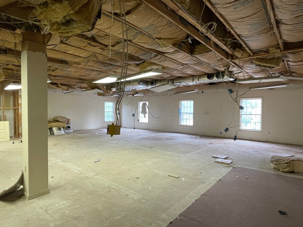 11355 Pembrooke Sq, Waldorf, MD 20603 - Lot 207 - - Photo intérieure - Image 1 of 1