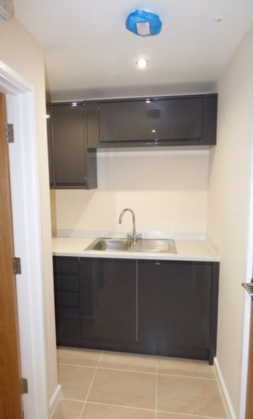 50A Rookery Rd, Wyboston à louer - Photo de l’immeuble – Image 3 sur 3