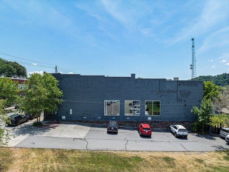 347 Depot St, Asheville, NC à louer - Photo de l’immeuble – Image 3 sur 3