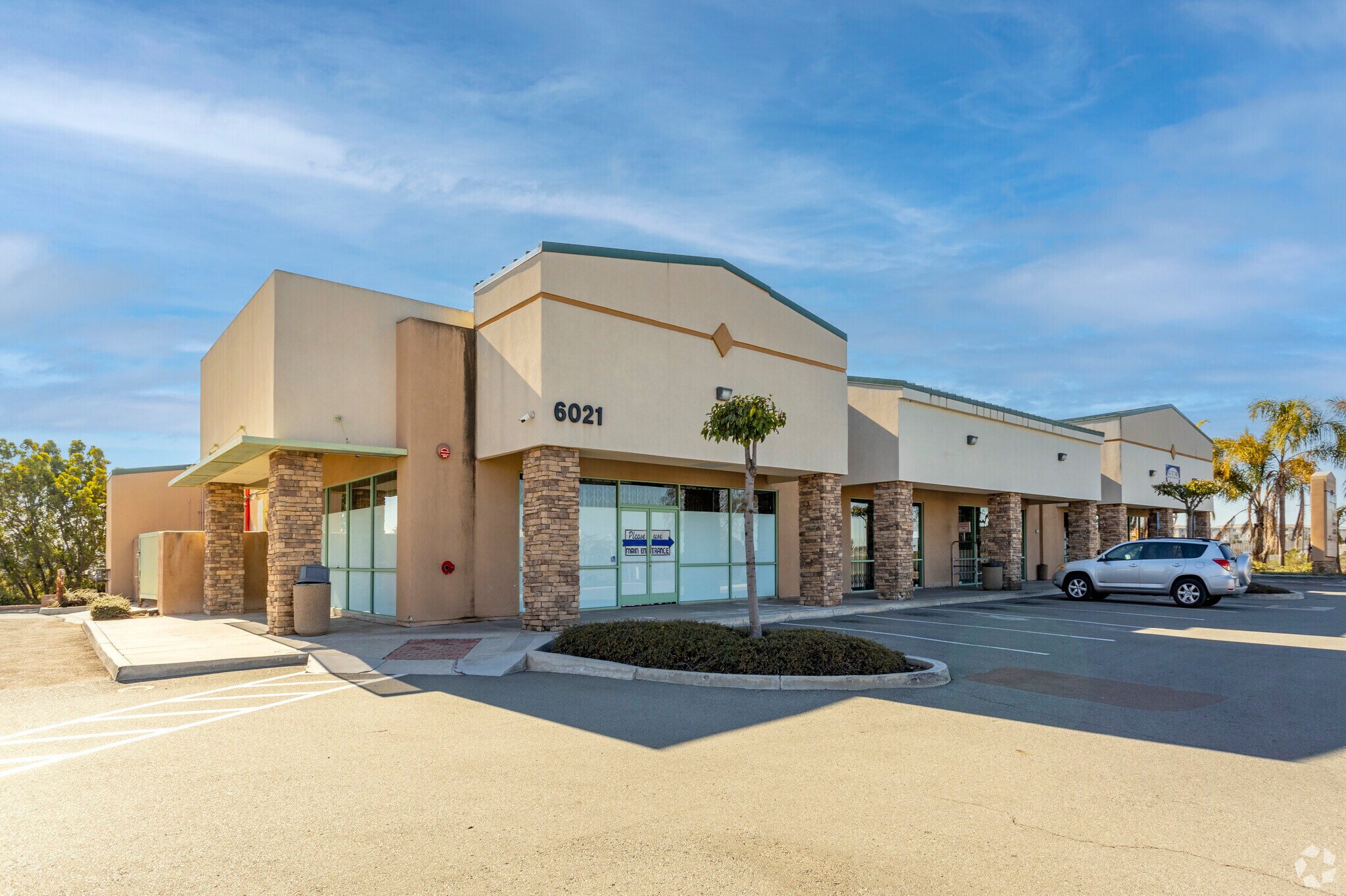 6021 Business Center Ct, San Diego, CA à vendre Photo principale– Image 1 sur 4