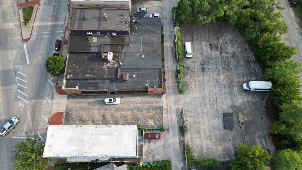459 N Ottawa St, Joliet, IL à louer - Photo de l’immeuble – Image 2 sur 2