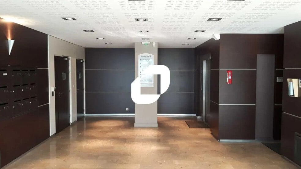 16-18 Rue Nicolas Appert, Lognes à louer - Photo de l’immeuble – Image 2 sur 7