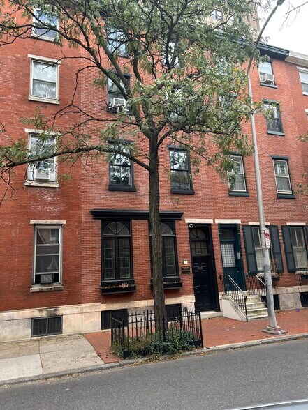 313 S 16th St, Philadelphia, PA à vendre - Photo de l’immeuble – Image 3 sur 34
