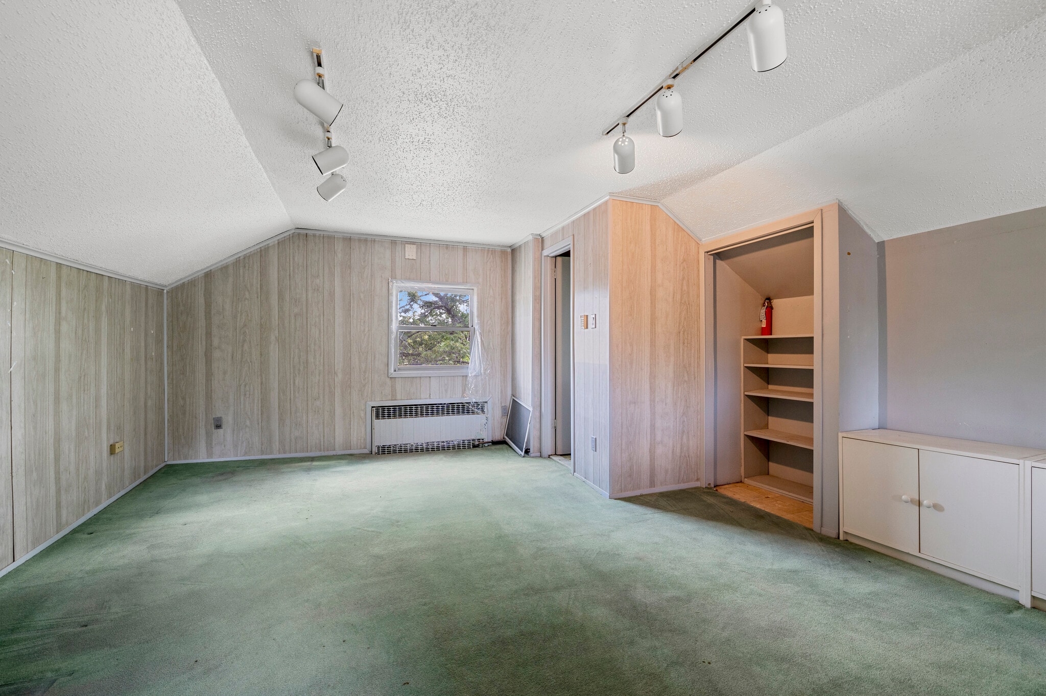 1553 Broadway, Hewlett, NY à louer Photo intérieure– Image 1 sur 4