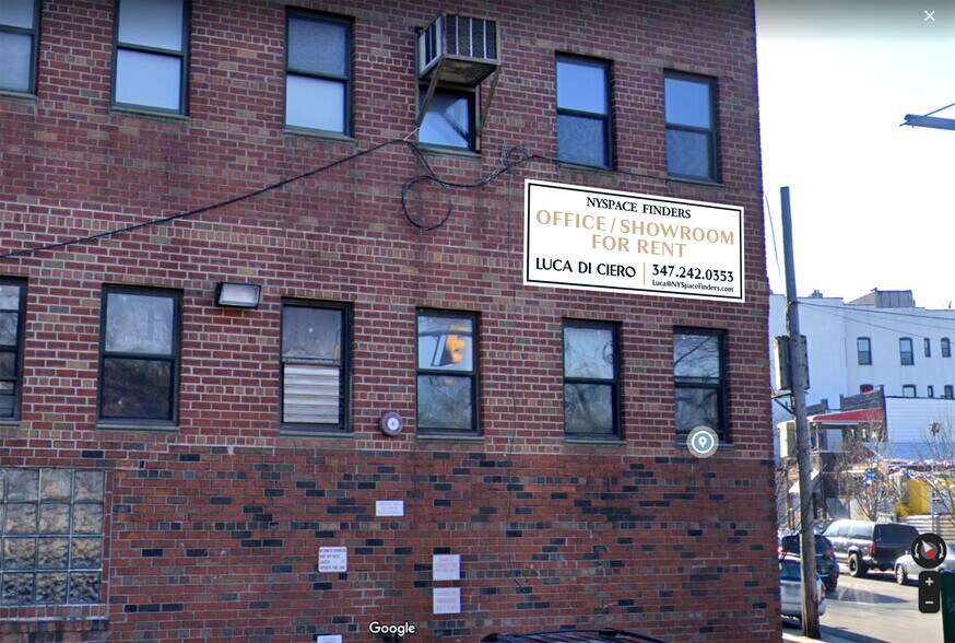 4202 Astoria Blvd, Astoria, NY à louer - Photo de l’immeuble – Image 3 sur 20