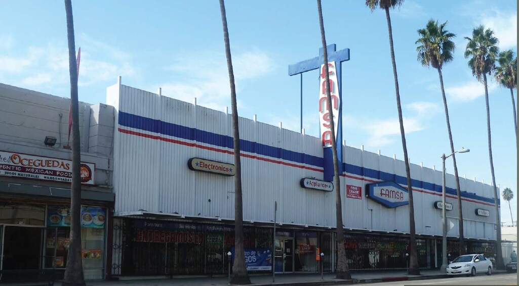 909-917 N Avalon Blvd, Wilmington, CA à louer Photo principale– Image 1 sur 3