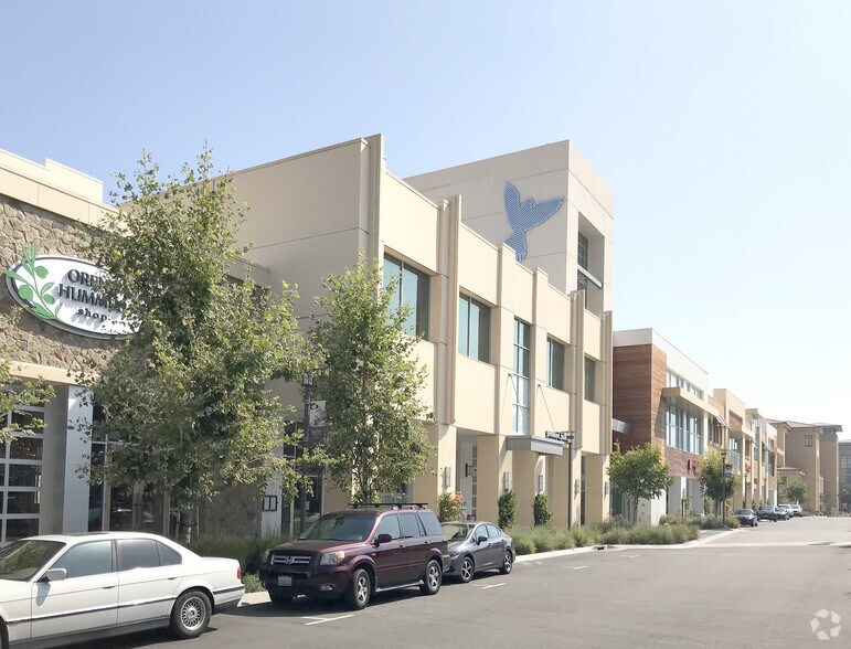 19409-19419 Stevens Creek Blvd, Cupertino, CA à louer - Photo de l’immeuble – Image 1 sur 11