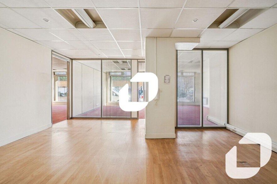 Bureau dans Paris à vendre - Photo intérieure – Image 2 sur 14