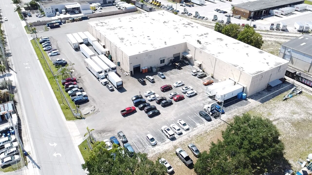 1240 W 13th St, Riviera Beach, FL à vendre Aérien– Image 1 sur 11