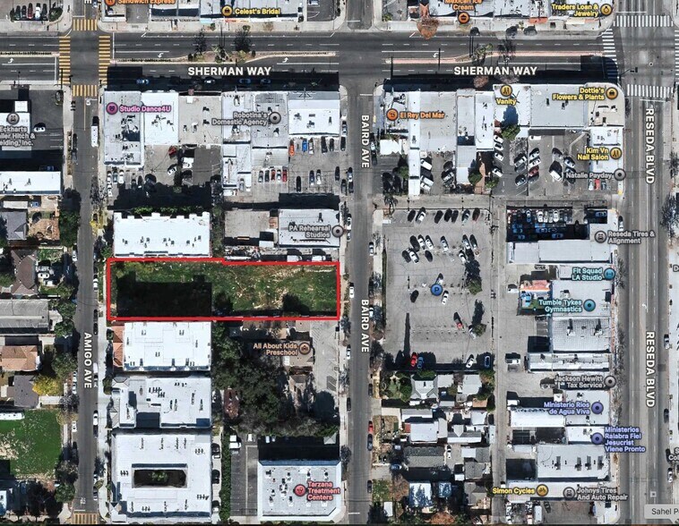 7131 Baird Ave, Reseda, CA à vendre - Photo de l’immeuble – Image 3 sur 5
