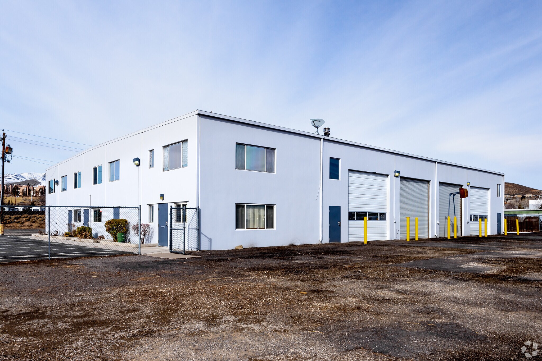 276 E Parr Blvd, Reno, NV à louer Photo principale– Image 1 sur 25