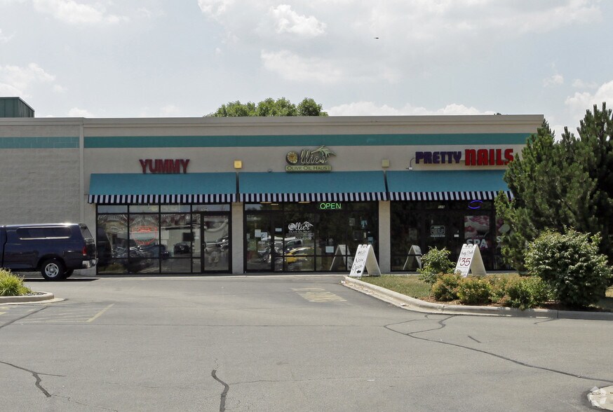 125-131 University Dr, Fond Du Lac, WI à louer - Photo de l’immeuble – Image 3 sur 20